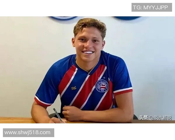 足球明星烫染发型大揭秘让你在球场上也能成为时尚焦点 足球明星烫染发型大揭秘让你在球场上也能成为时尚焦点