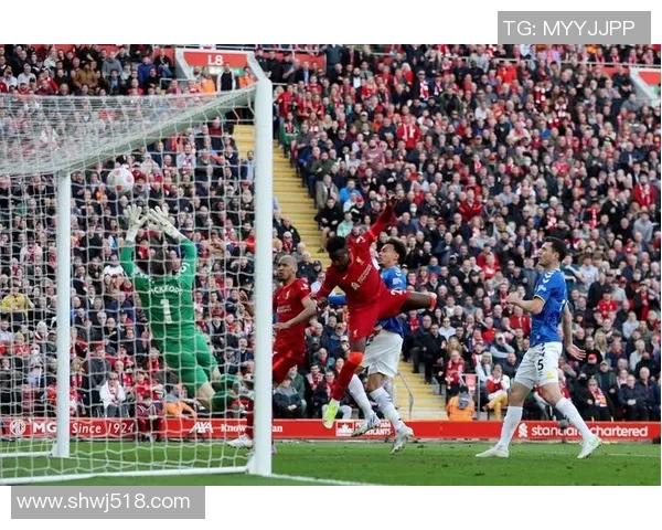 真实足球明星精彩瞬间集锦视频展现足球魅力与激情